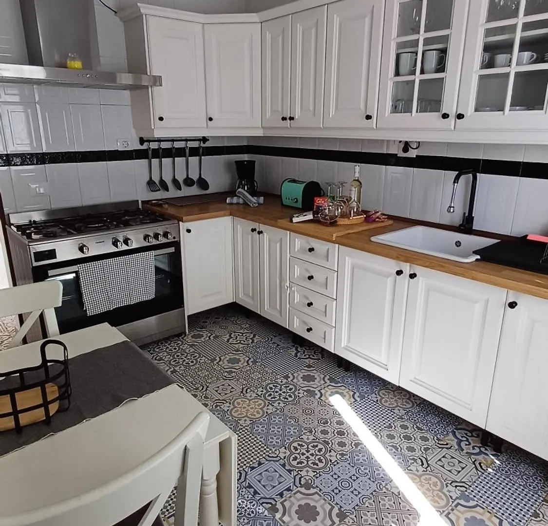 Villa Esmeralda 티아즈